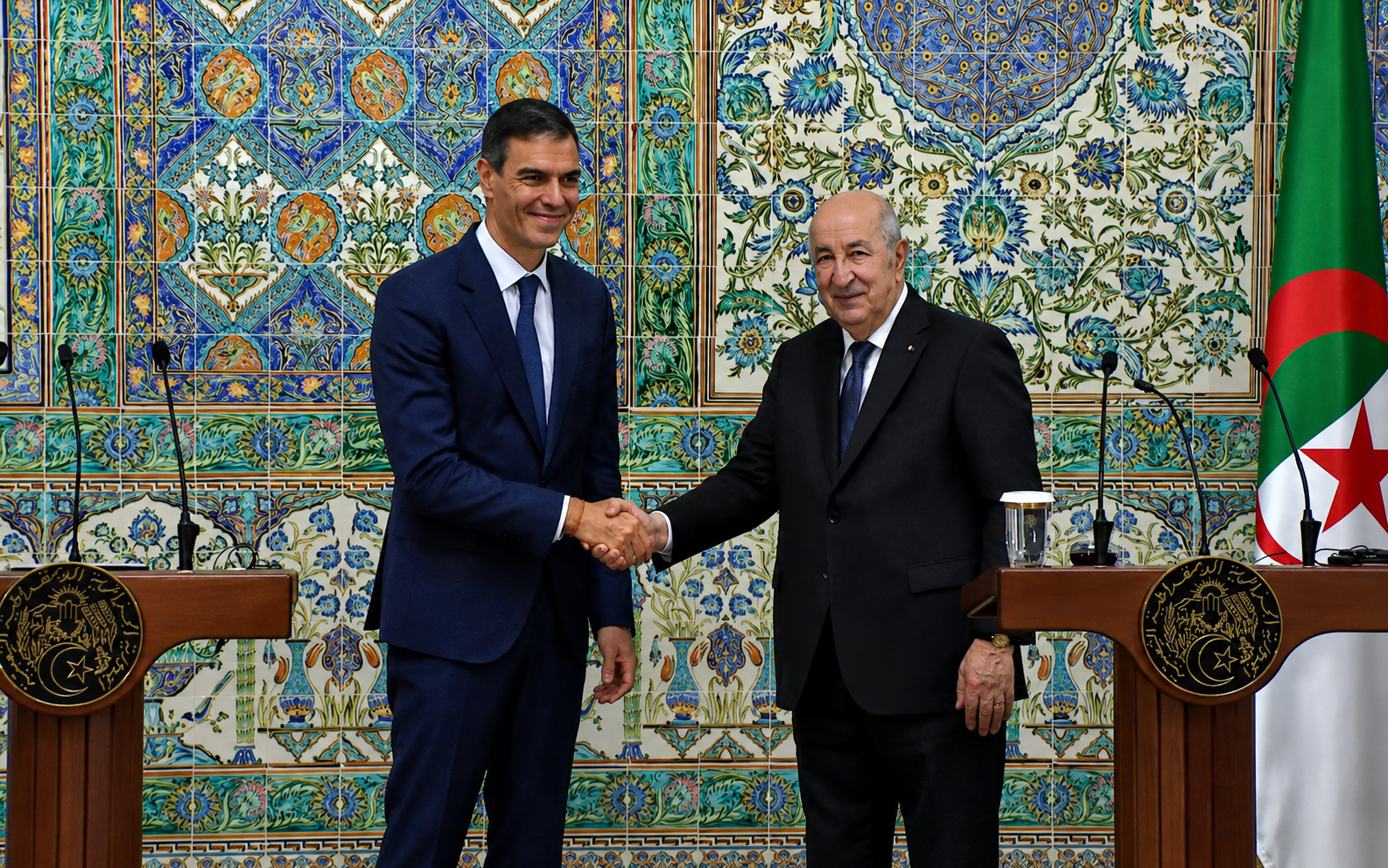 Pedro Sánchez y el presidente de Argelia, Abdelmayid Tebboune